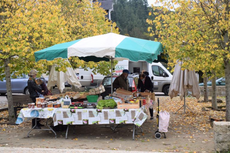 Marché de Saint-Priest Taurion